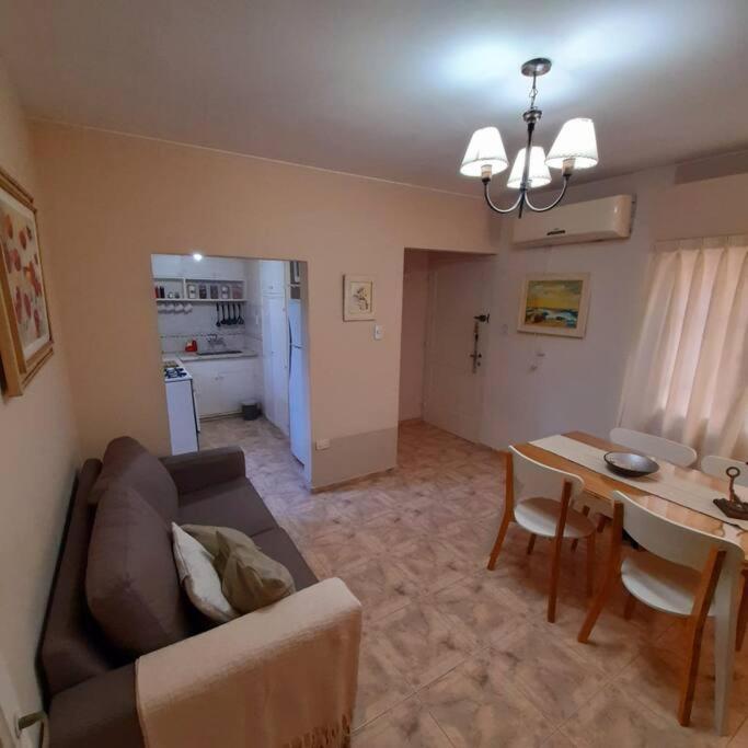 ¨Las Mayolicas¨ Hermoso Depto Con Patio Espanol Mendoza Exterior photo